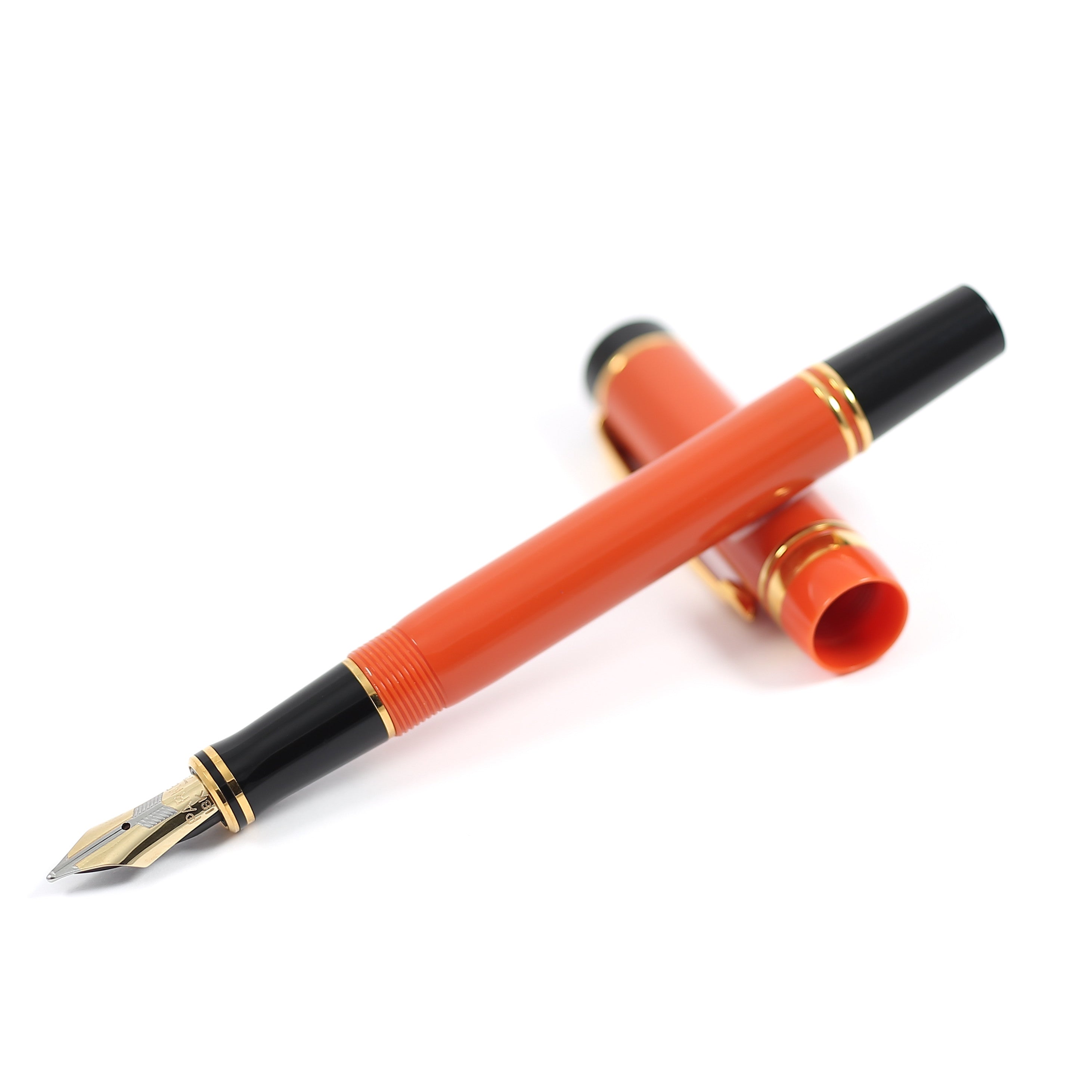 Parker Duofold International Orange Fountain Pen 18K M-nib