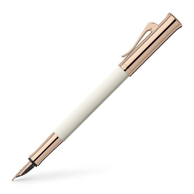 Graf von Faber-Castell Guilloche Champagne Blush Füllfederhalter, 18K Goldfeder